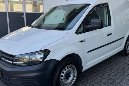 VW Caddy 221.065 km 8.499 &euro; Niestetatal 34266