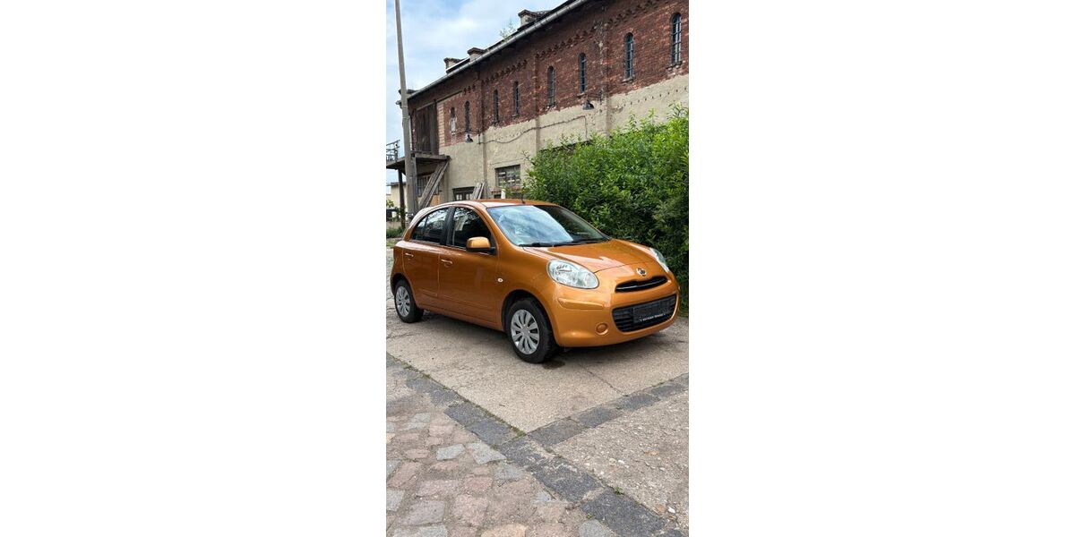Nissan Micra 172.782 km 3.500 &euro; Halle (Saale) 06120