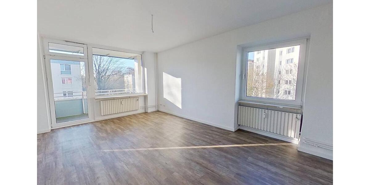 Perfekt für Paare oder eine kleine Familie: Moderne 3-Zi.-Whg. mit EBK und BALKON 3 zimmer