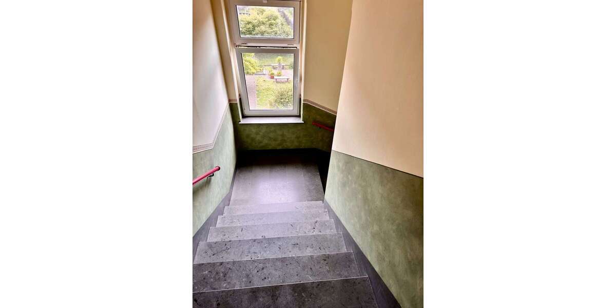 Kapitalanlage mit 5,5% Bruttomietrendite - MFH in Riesa mit sechs Wohn- und zwei Gewerbeeinheiten! - Mehrfamilienhaus, Wohnhaus Riesa Neuweida | Angebot:25294296