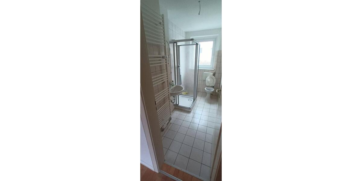 Erdgeschoßwohnung Bad Lobenstein - 3 Zimmer, 58 m&sup2;, 400&euro; | Angebot:25406330