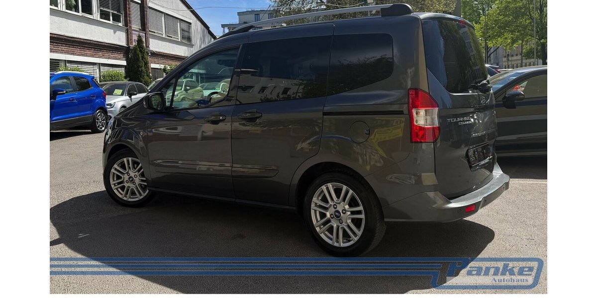 Ford Tourneo Courier Titanium*1-Hand*SHZ*AppLink*USB* 94.810 km 10.600 &euro; Berlin 13187