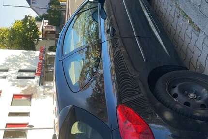 Peugeot 207 172.000 km 2.500 &euro; Petersberg 36100