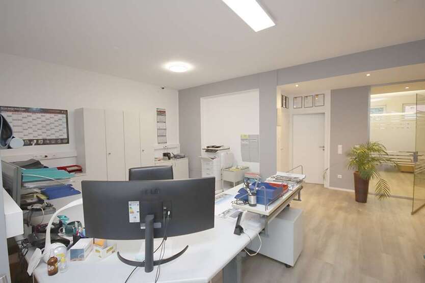 Büro in Baden-Baden 470.000 € 104.75 m² zimmer