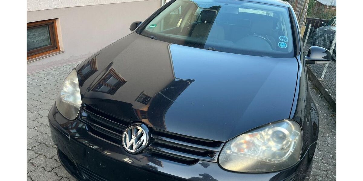 VW Golf 119.331 km 3.000 &euro; Hösbach 63768