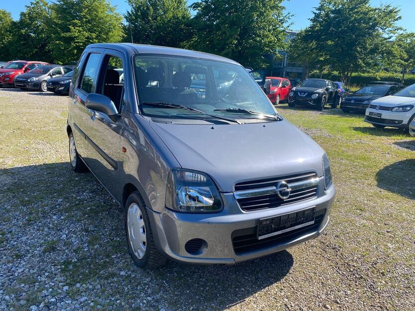 Opel Agila 59.000 km 2.450 € Kiel 24145