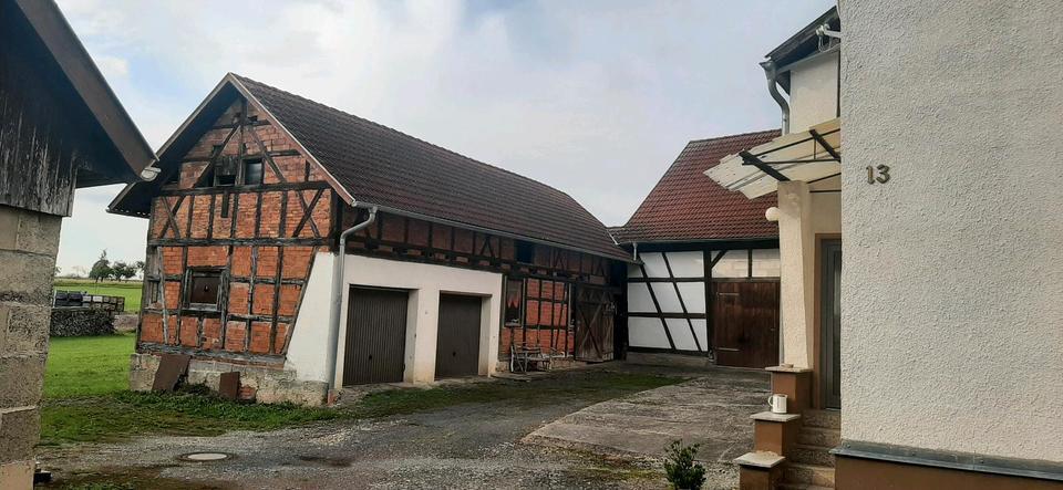 Familienhaus 300m2 Wohnfläche in Zeilfeld