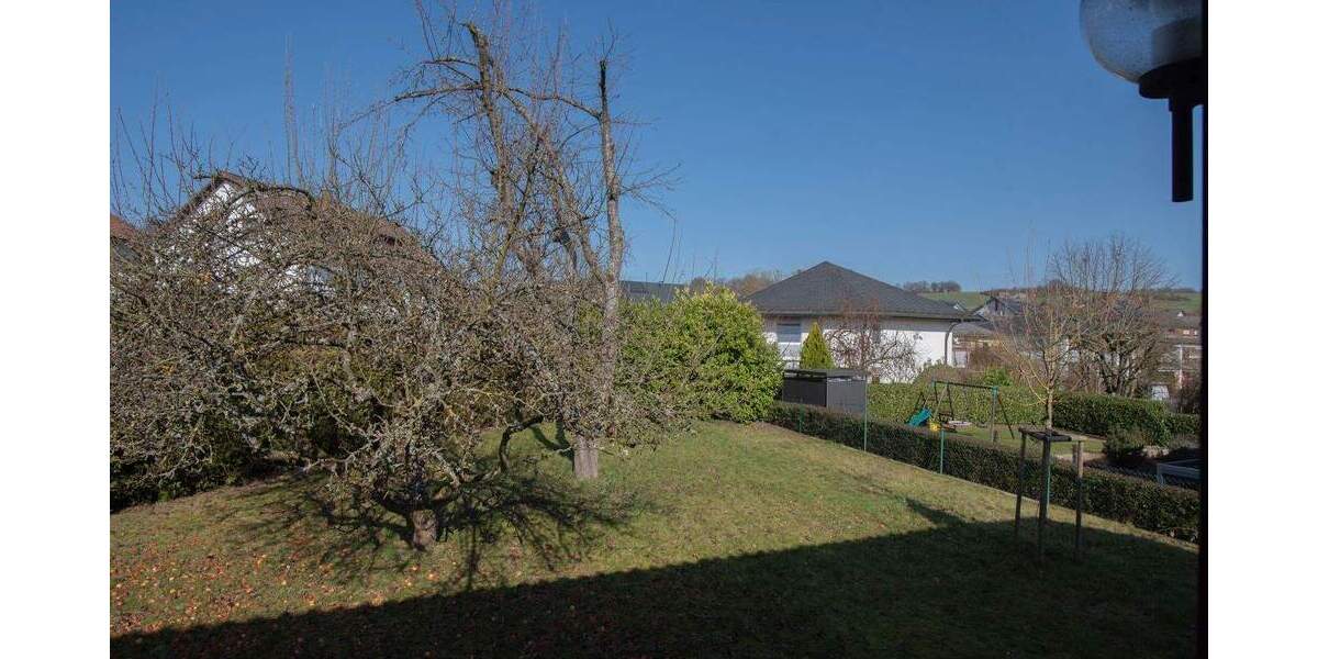 Einfamilienhaus Bad Camberg Erbach - 6 Zimmer, 175 m&sup2;, 385.000&euro; | Angebot:25695754