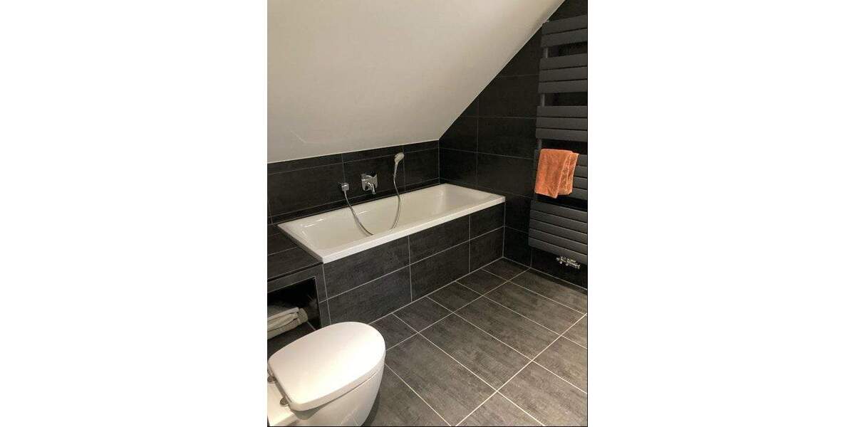 Einfamilienhaus Kaltennordheim - 5 Zimmer, 120 m&sup2;, 250.000&euro; | Angebot:25674296