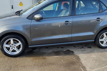 VW Polo 76.600 km 9.850 &euro; Netphen 57250