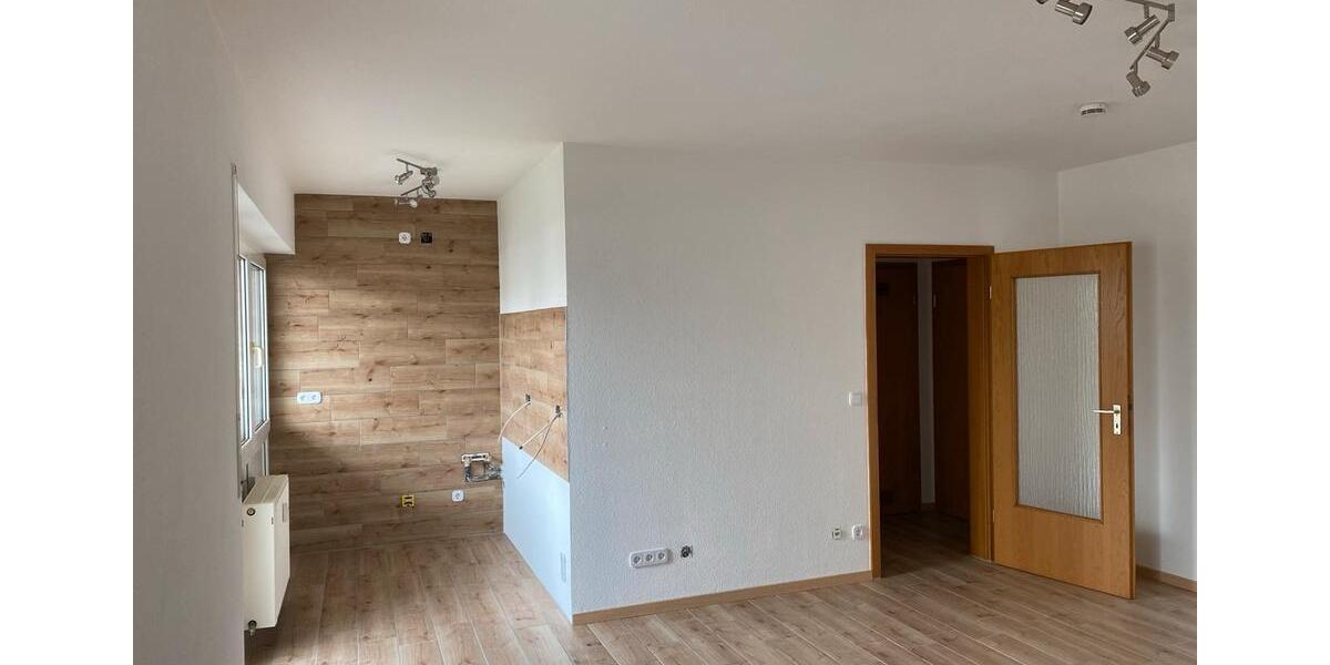 Erdgeschoßwohnung Trossingen - 1 Zimmer, 33 m&sup2;, 450&euro; | Angebot:25403264