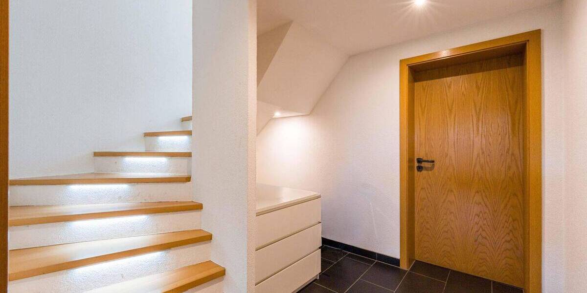 Reihenendhaus Laufenburg Binzgen - 5 Zimmer, 118 m&sup2;, 425.000&euro; | Angebot:26155354