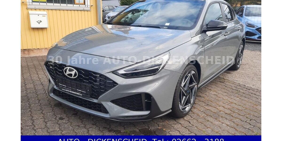 Hyundai i30 3.950 km 23.950 &euro; Hachenburg 57627