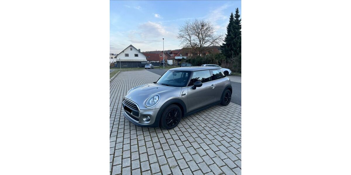 Mini ONE 98.400 km 8.250 &euro; Neuenstein 36286
