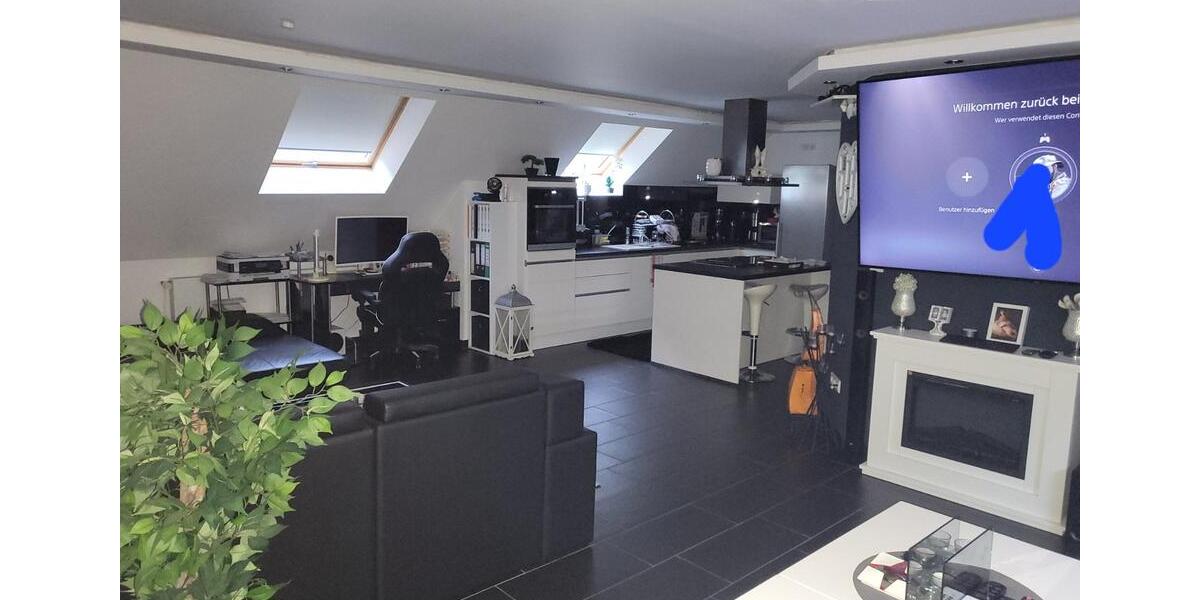 Dachgeschoßwohnung Delmenhorst - 3 Zimmer, 110 m&sup2;, 1.000&euro; | Angebot:25944699