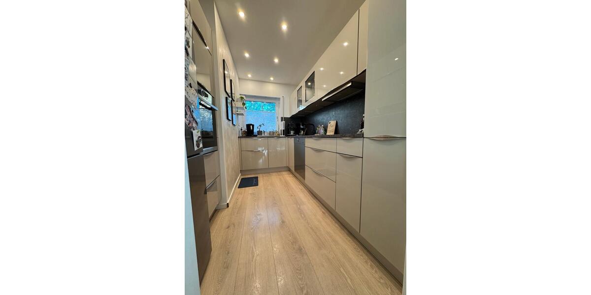 Doppelhaushälfte Roth - 4 Zimmer, 93 m&sup2;, 495.000&euro; | Angebot:27079042