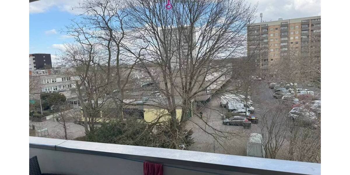 Etagenwohnung Köln Pesch - 4 Zimmer, 92 m&sup2;, 260.000&euro; | Angebot:26016577