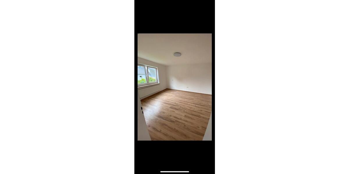 Erdgeschoßwohnung Teublitz - 2.5 Zimmer, 65 m&sup2;, 690&euro; | Angebot:24362912