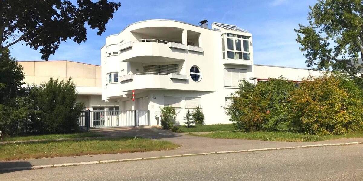 Etagenwohnung Fellbach - 2 Zimmer, 89 m&sup2;, 1.100&euro; | Angebot:25567862