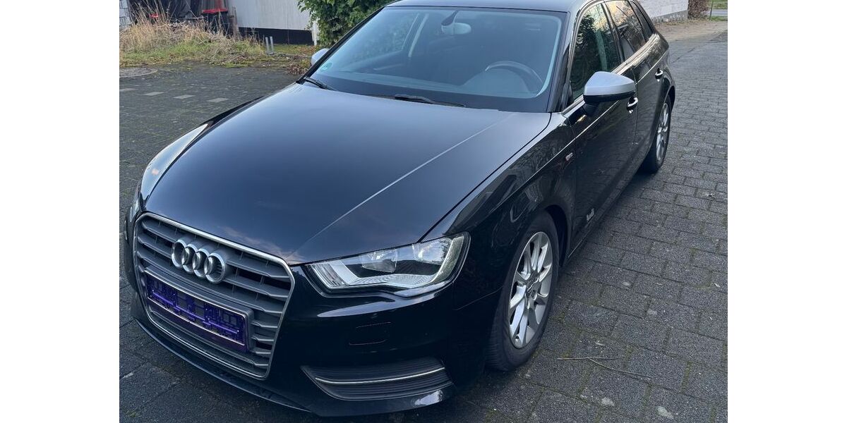 Audi A3 218.000 km 9.900 &euro; Bielefeld 33729