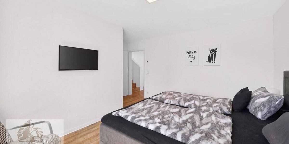 Einfamilienhaus Gundelsheim - 6 Zimmer, 245 m&sup2;, 949.000&euro; | Angebot:26695748