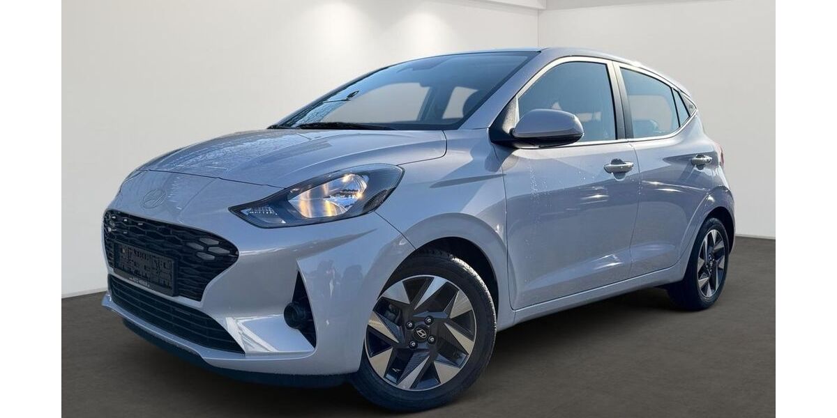 Hyundai i10 2.550 km 16.990 &euro; Dillenburg 35684