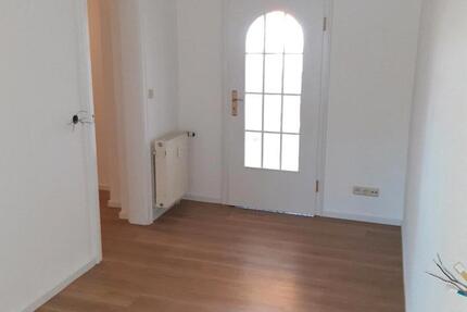 Wohnung Klipphausen - 2.5 Zimmer, 73 m&sup2;, 445&euro; | Angebot:24795315