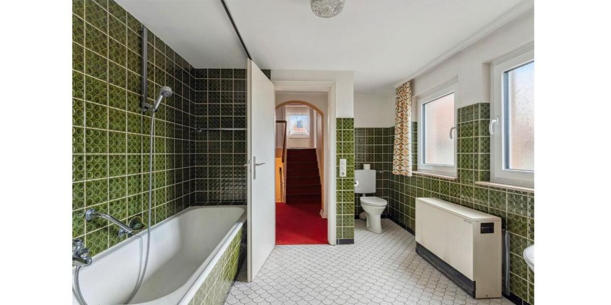 Doppelhaushälfte Hildesheim Oststadt/Stadtfeld - 6 Zimmer, 178 m&sup2;, 1.990&euro; | Angebot:26122497