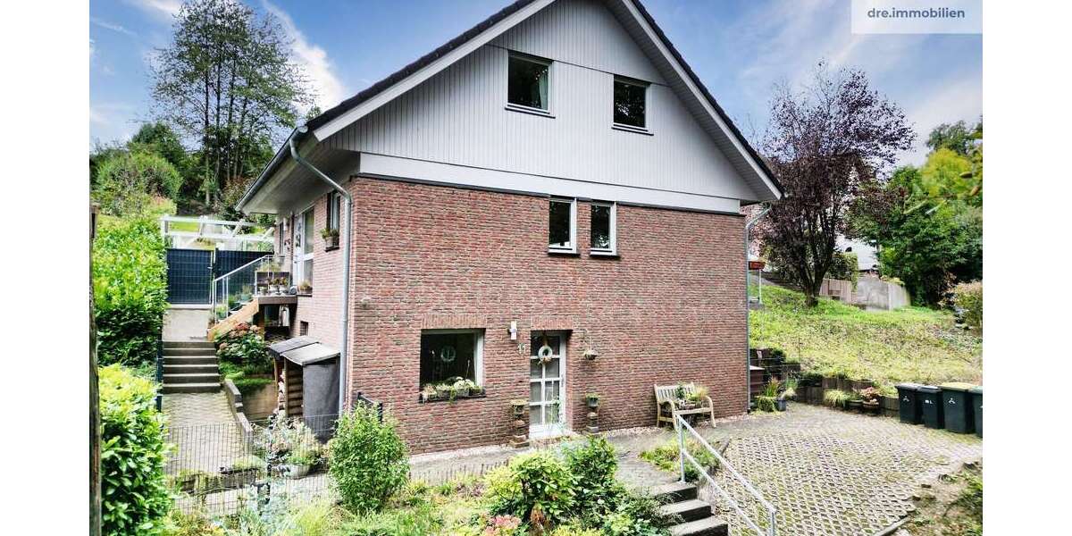 Haus zum Kaufen in Neunkirchen-Seelscheid 597.000 € 162 m² 6 zimmer