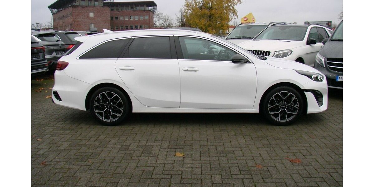 Kia Ceed SW 1.5 T-GDi GT Line ACC LED 2.600 km 24.980 &euro; Falkensee 14612