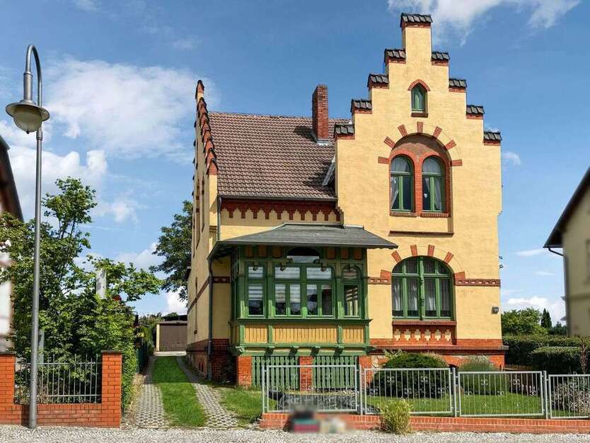 Haus zum Kaufen in Blankenburg 229.000 € 171 m²