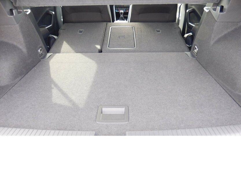 VW T-Roc 1.0 Life TSI BMT Navi Klima Alu 19.990 km 21.390 € Vordorf 38533