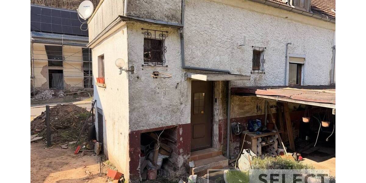 Mehrfamilienhaus, Wohnhaus Blieskastel / Niederwürzbach Niederwürzbach - 5 Zimmer, 100 m&sup2;, 69.000&euro; | Angebot:25984400