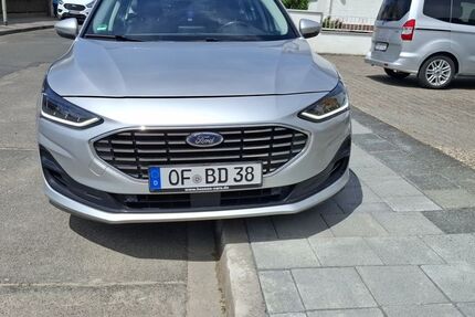 Ford Focus 136.320 km 11.500 &euro; offenbach 63075