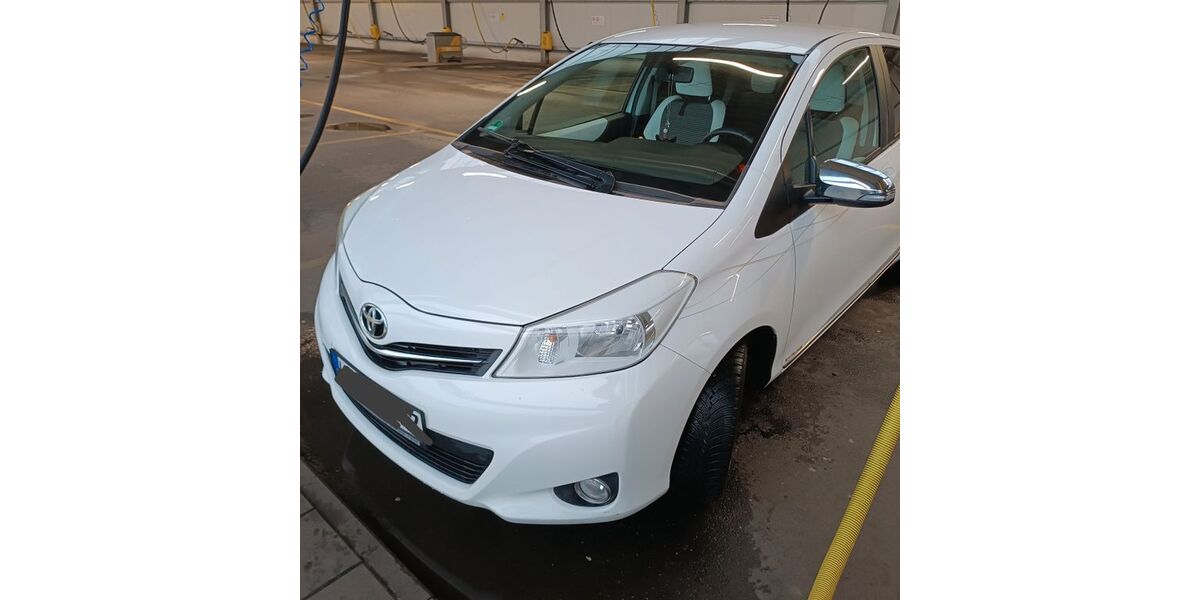 Toyota Yaris 164.000 km 6.000 &euro; Koblenz 56075