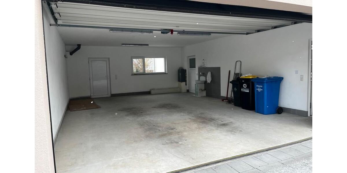 Einfamilienhaus Mellrichstadt - 2 Zimmer, 100 m&sup2;, 1.200&euro; | Angebot:24567687