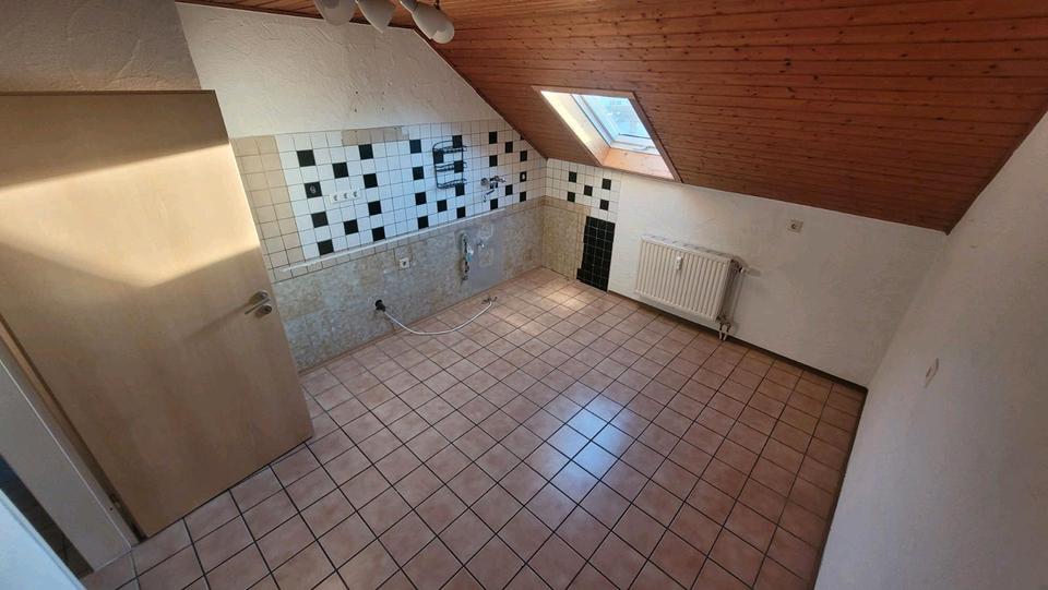 Dachgeschoßwohnung Königsmoos - 2 Zimmer, 68 m&sup2;, 600&euro; | Angebot:26409764