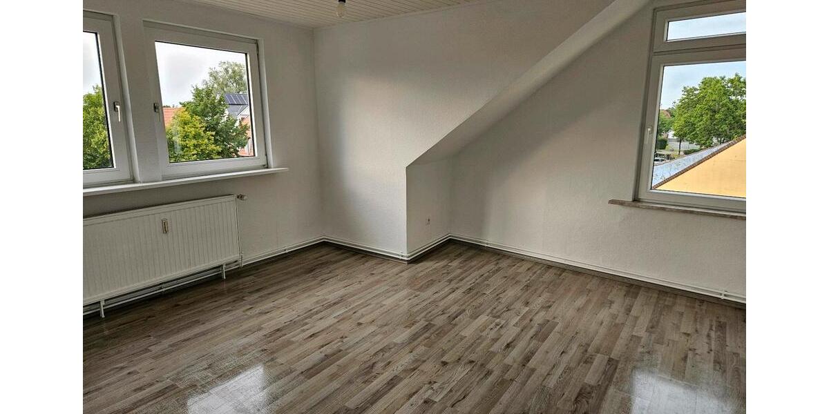 Dachgeschoßwohnung Jever - 2 Zimmer, 55 m&sup2;, 470&euro; | Angebot:26327322