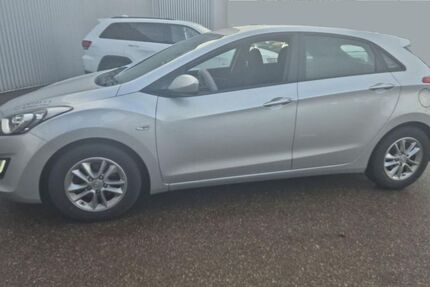 Hyundai i30 84.500 km 9.995 &euro; Ettenheim 77955