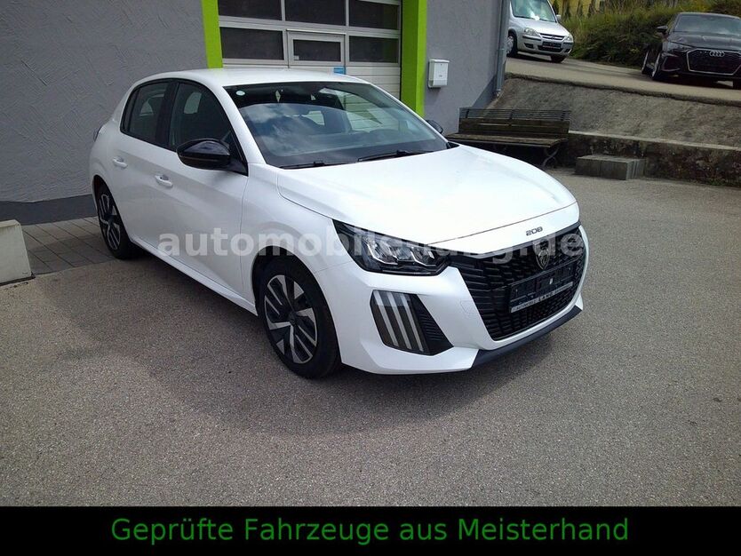 Peugeot 208 8.600 km 15.950 € Ursberg-Bayersried 86513