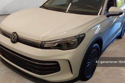 VW Tiguan 5.566 km 34.998 &euro; Potsdam 14482