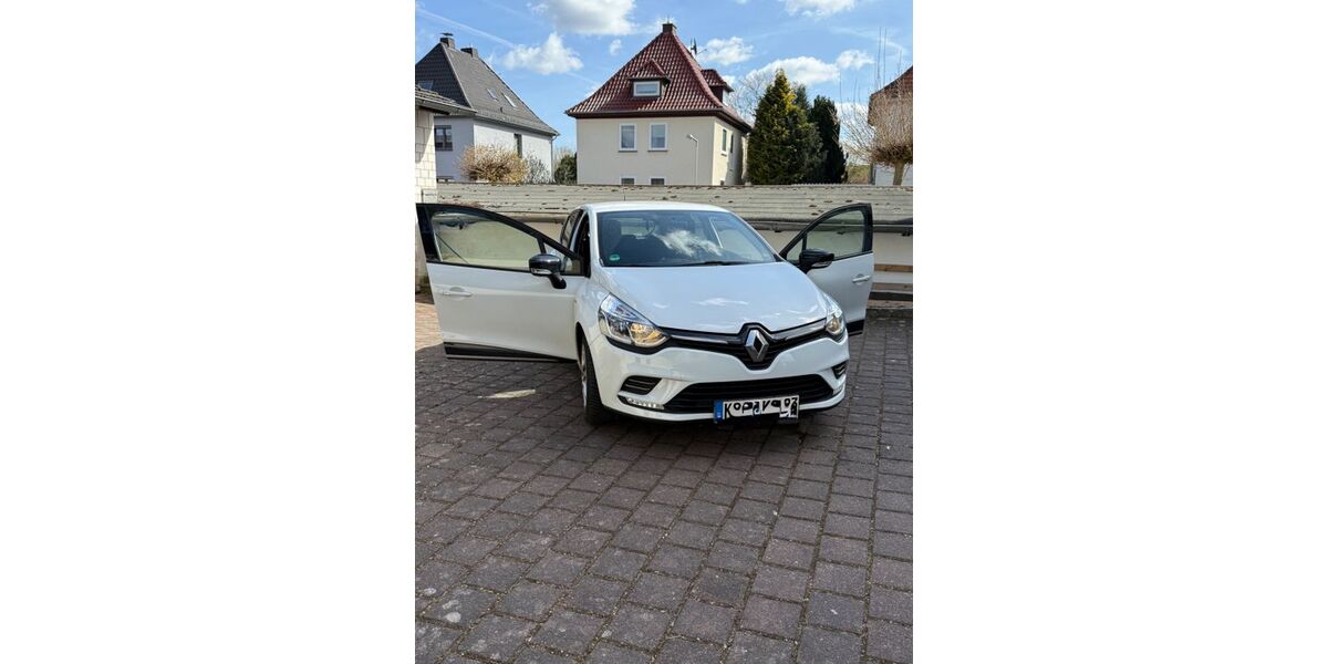 Renault Clio 19.000 km 8.900 &euro; Kassel 34128