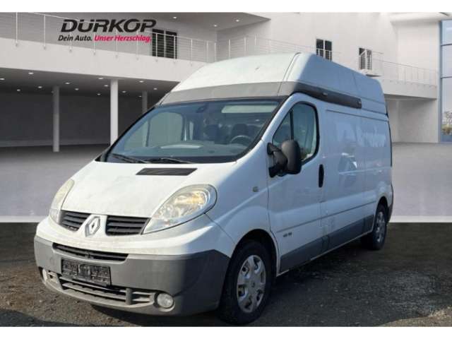 Renault Trafic 214.593 km 5.555 &euro; Braunschweig 38126