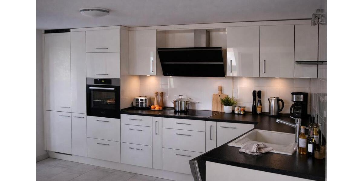 Einfamilienhaus Nienburg (Weser) - 7 Zimmer, 225 m&sup2;, 459.000&euro; | Angebot:27007526