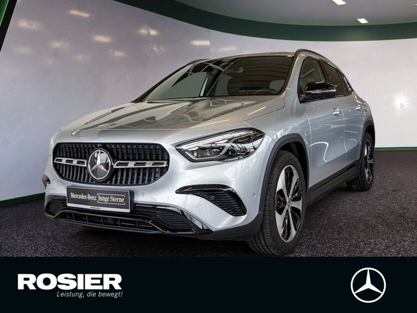 Mercedes-Benz GLA 220 14.500 km 51.670 € Menden 58706