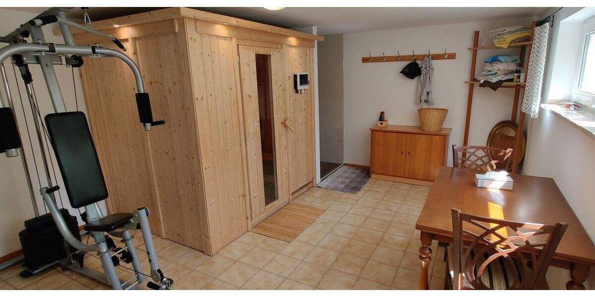 Einfamilienhaus Niederwerrn - 6 Zimmer, 141 m&sup2;, 555.000&euro; | Angebot:25670030