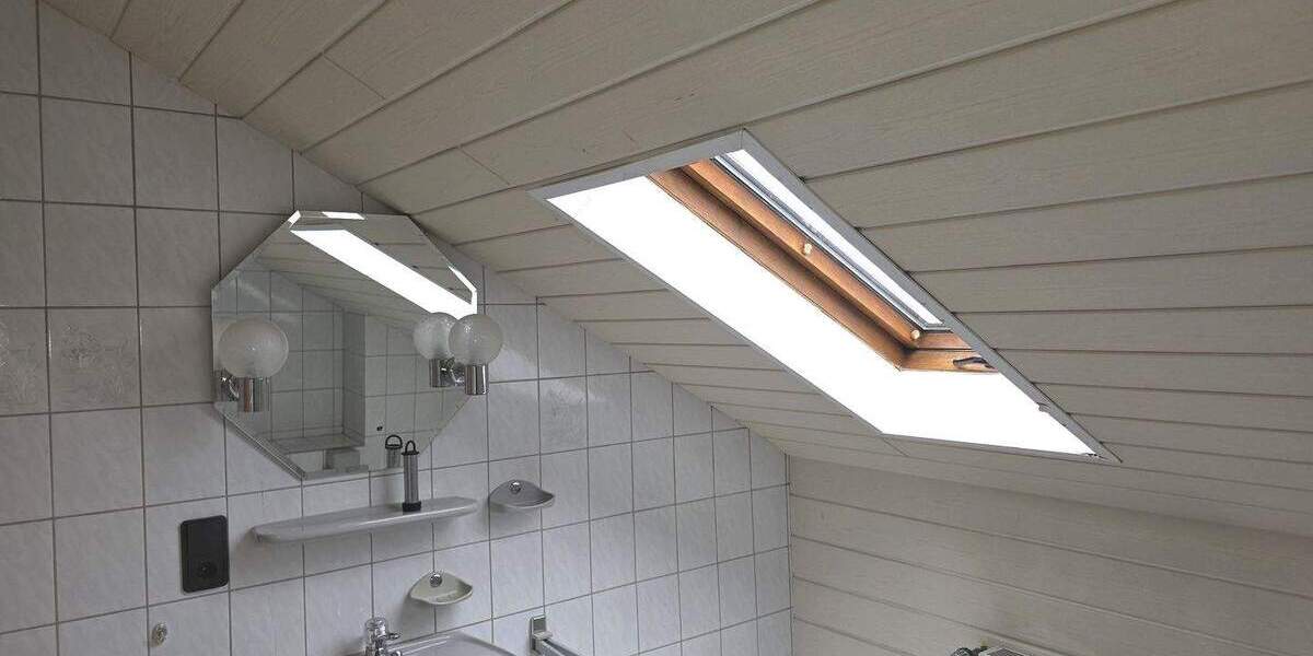 *Charmantes Reihenmittelhaus mit Potenzial in begehrter Lage von Elsen* 4 zimmer