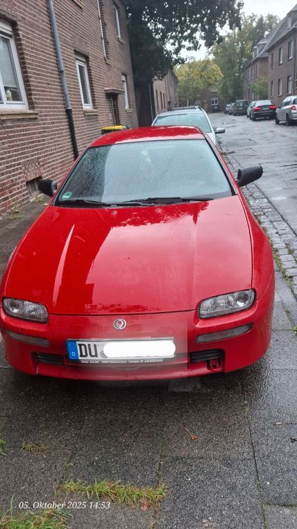 Mazda 323 79.000 km 2.400 € Duisburg 47229