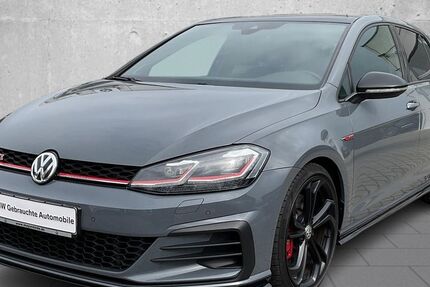 VW Golf 97.902 km 27.480 &euro; Rendsburg 24768