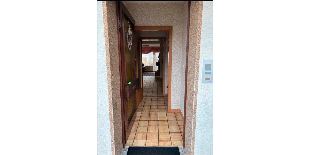 Doppelhaushälfte Bad Salzuflen - 5 Zimmer, 140 m&sup2;, 1.300&euro; | Angebot:26401131